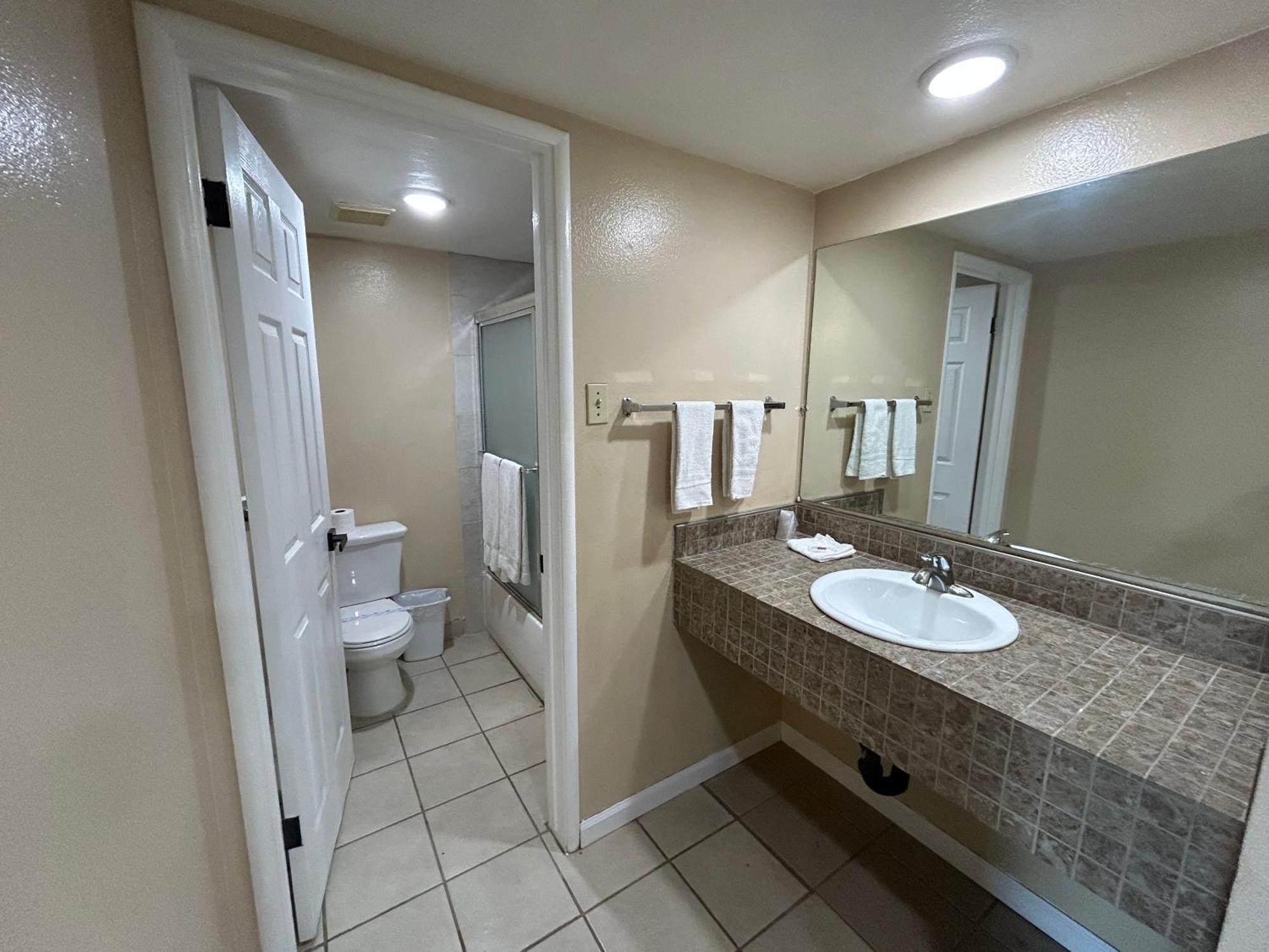 Motel 6 Selma, Ca מראה חיצוני תמונה