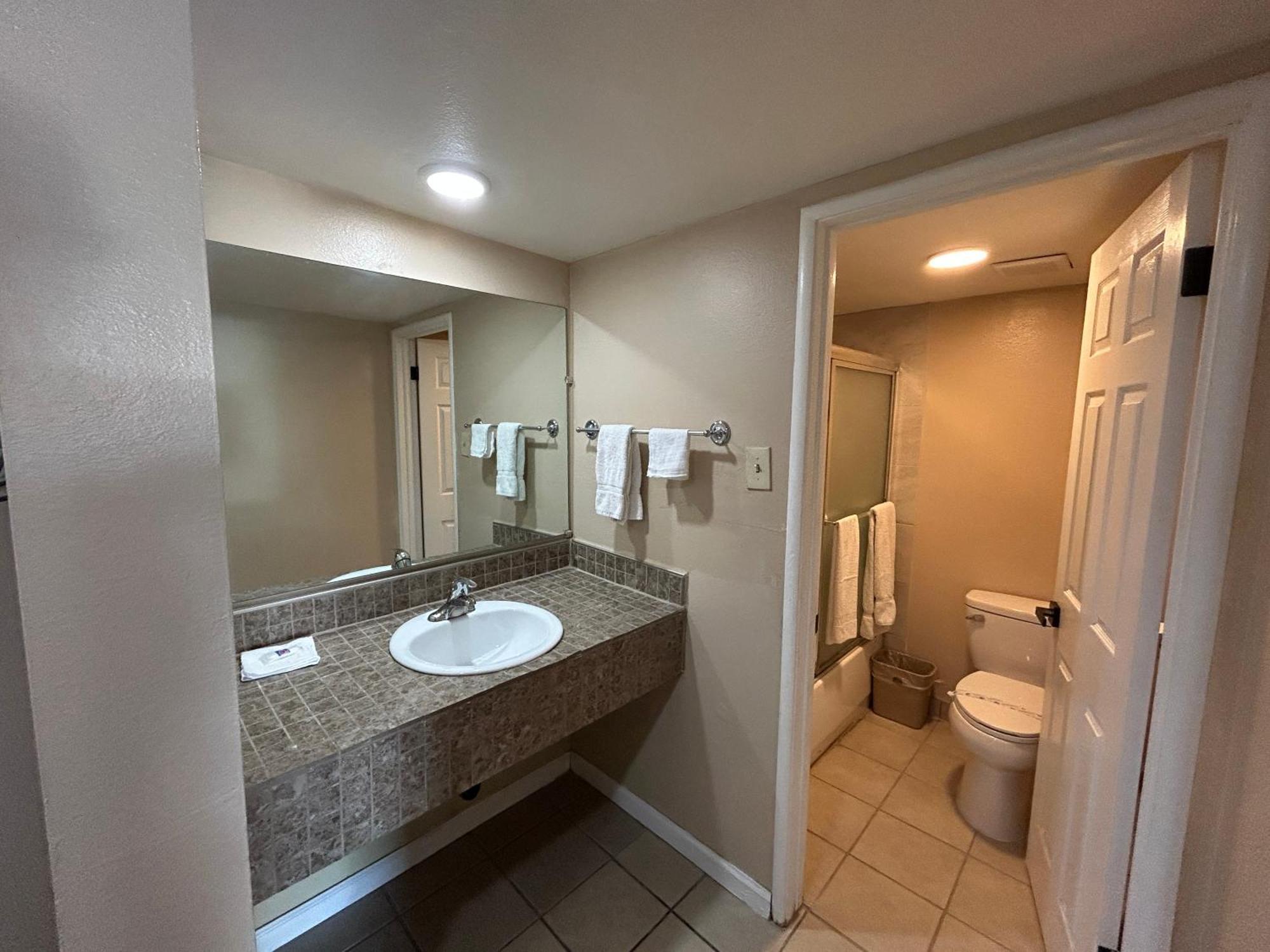 Motel 6 Selma, Ca מראה חיצוני תמונה