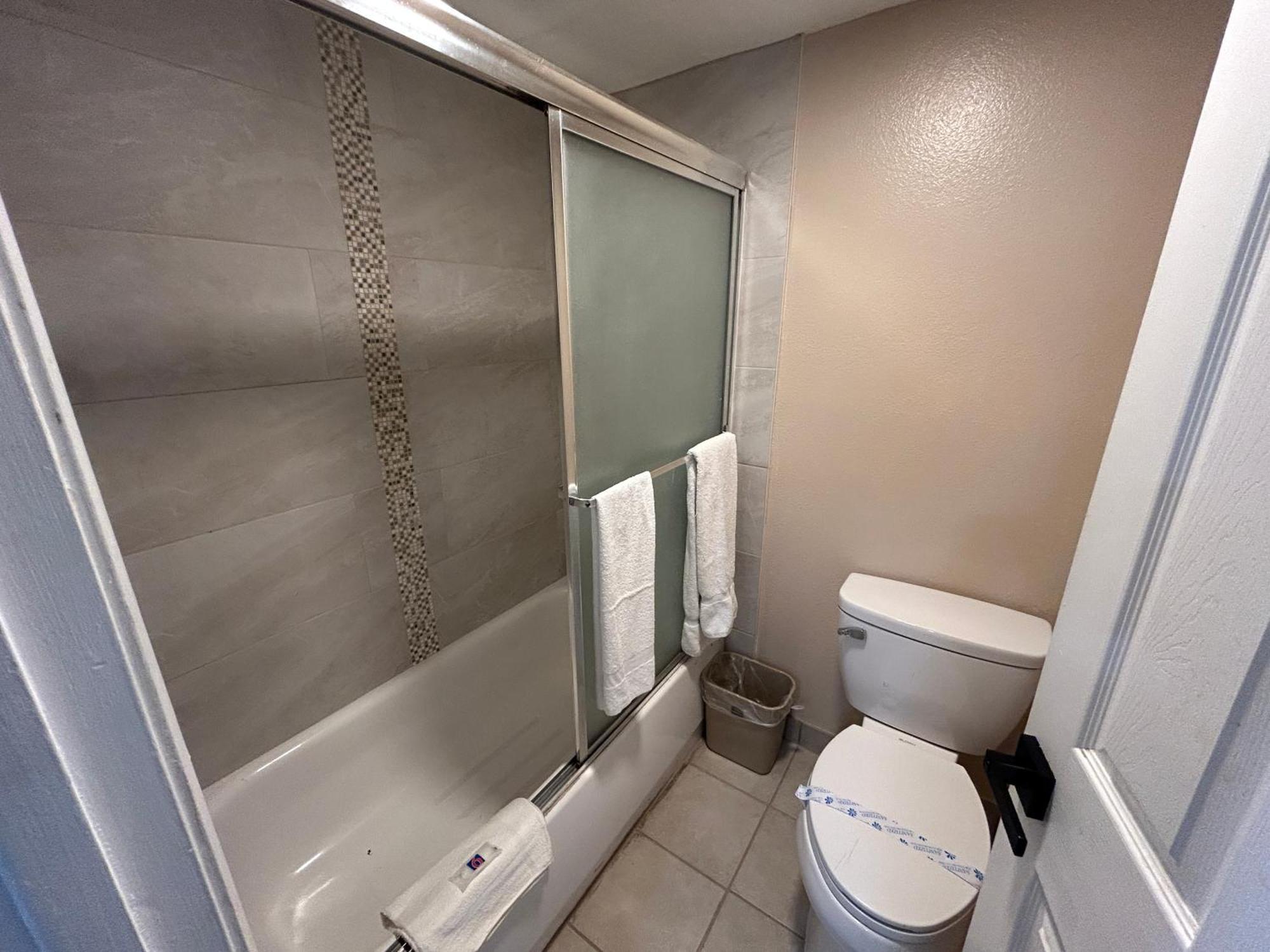 Motel 6 Selma, Ca מראה חיצוני תמונה