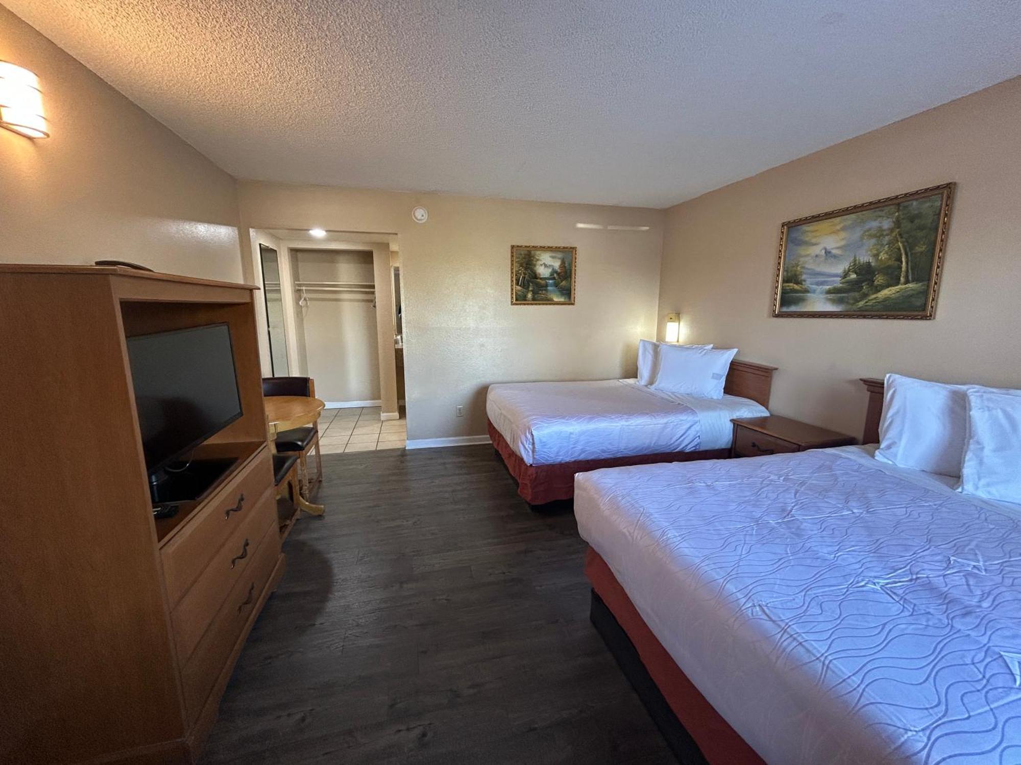 Motel 6 Selma, Ca מראה חיצוני תמונה