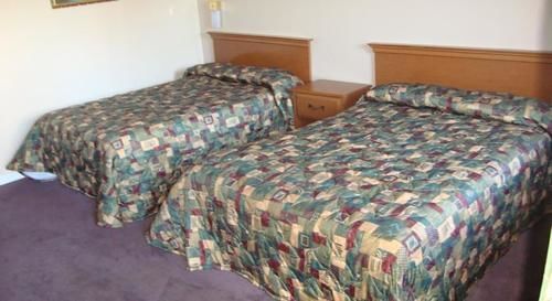 Motel 6 Selma, Ca מראה חיצוני תמונה